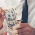 Invertir en Dólares y UDIS: una estrategia inteligente para tu futuro financiero